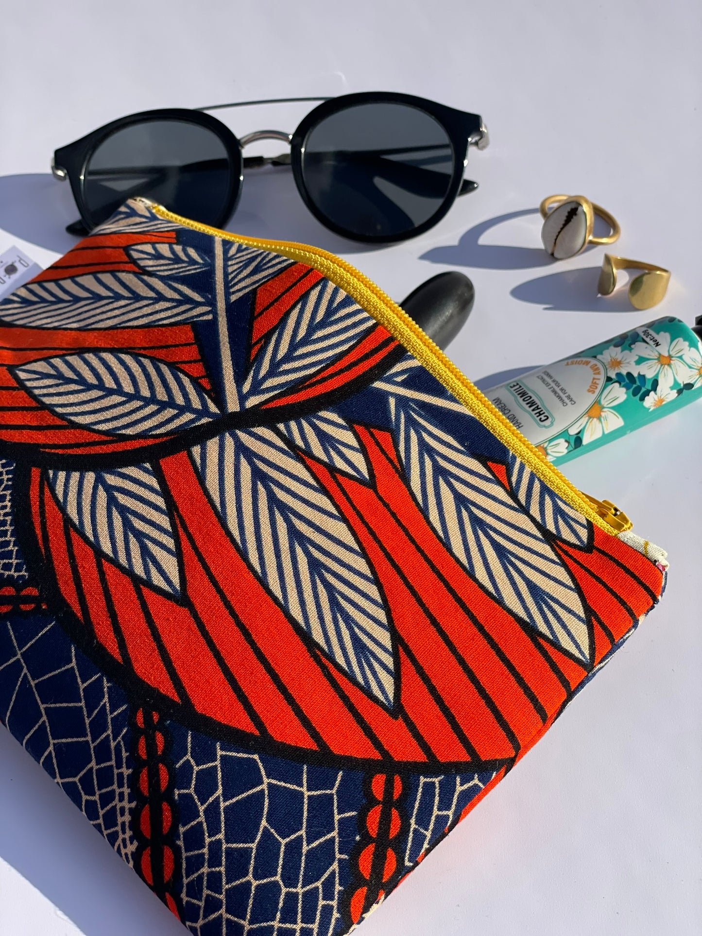 The everyday pouch